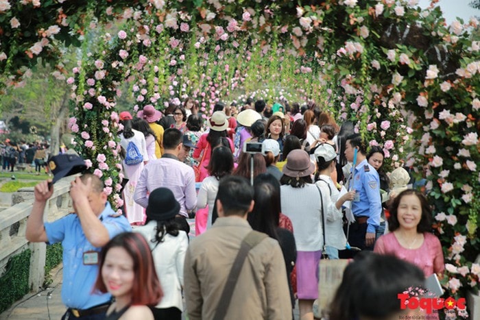 Từ ngày 21/1 đến 20/2/2019, Lễ hội Hoa hồng tổ chức tại Vương quốc hoa hồng Flamingo Đại Lải - khu nghỉ dưỡng nằm trong top 10 resort đẹp nhất thế giới. Ảnh: toquoc.vn