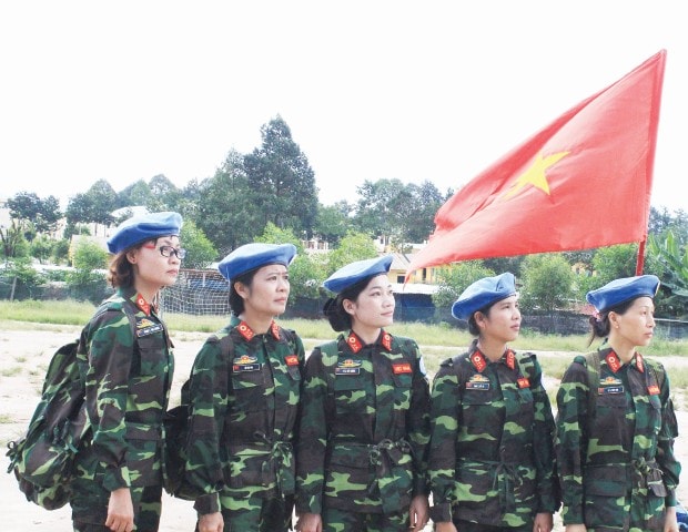 Các nữ quân nhân Việt Nam tham gia lực lượng gìn giữ hoà bình của Liên Hợp Quốc.