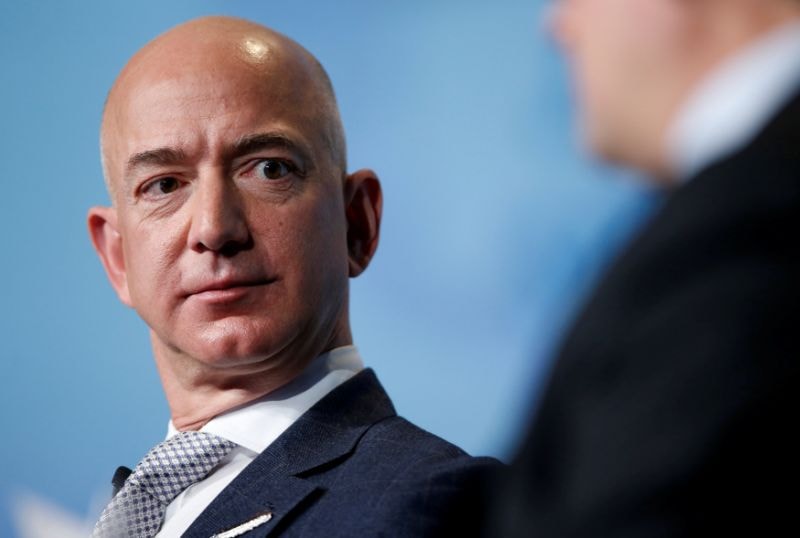 CEO Amazon Jeff Bezos. Ảnh: Reuters