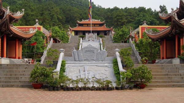 Đền thờ thầy giáo Chu Văn An tại Chí Linh, Hải Dương. Ảnh: HNM