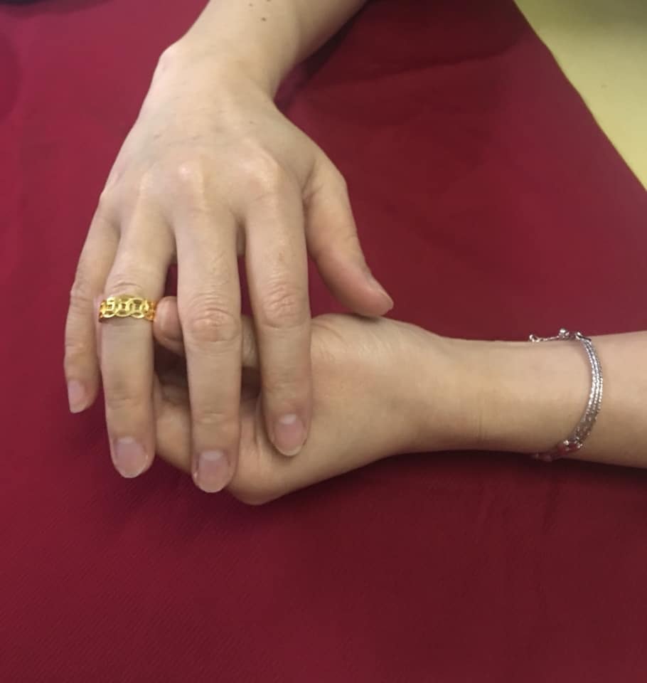 Mua vàng ngày vía Thần Tài với mong muốn một năm sung túc, an khang