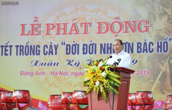 Thủ tướng Nguyễn Xuân Phúc phát biểu tại buổi lễ. Ảnh: VGP
