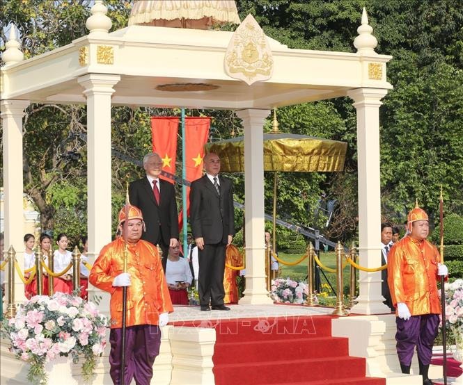Lễ đón chính thức Tổng Bí thư, Chủ tịch nước Nguyễn Phú Trọng. Ảnh TTXVN