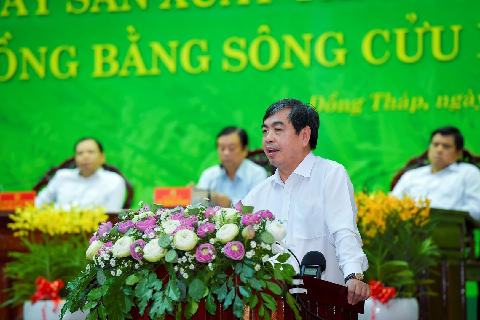 Ông Trịnh Ngọc Khánh – Chủ tịch HĐTV Agribank phát biểu tại Hội nghị