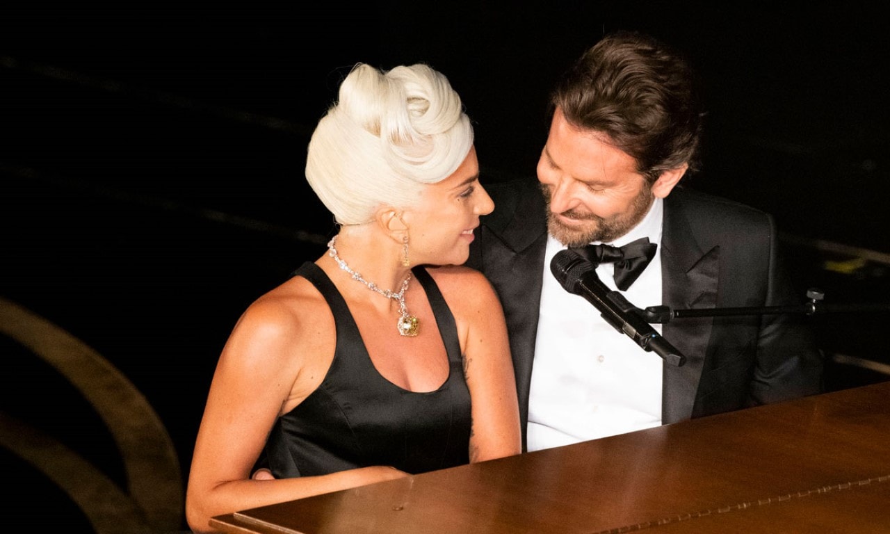 lady-gaga-bradley-friendship-t
