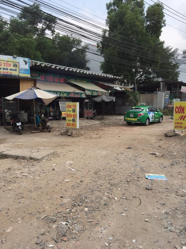 Đối tượng “lạ” đến lấn chiếm đất dự án mở quán hàng kinh doanh