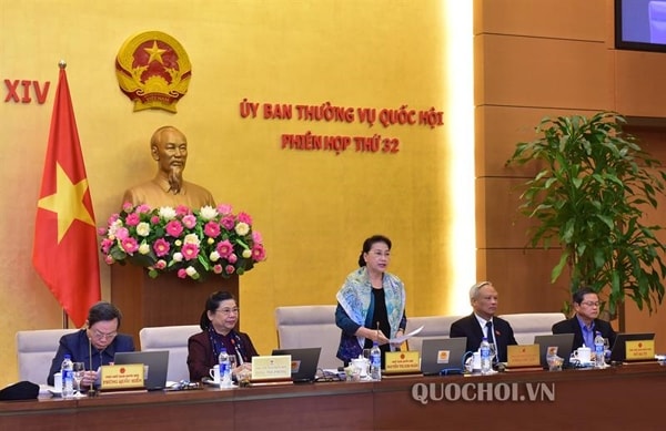 Phiên họp thứ 32 của Ủy ban Thường vụ Quốc hội. Ảnh: Quochoi.vn