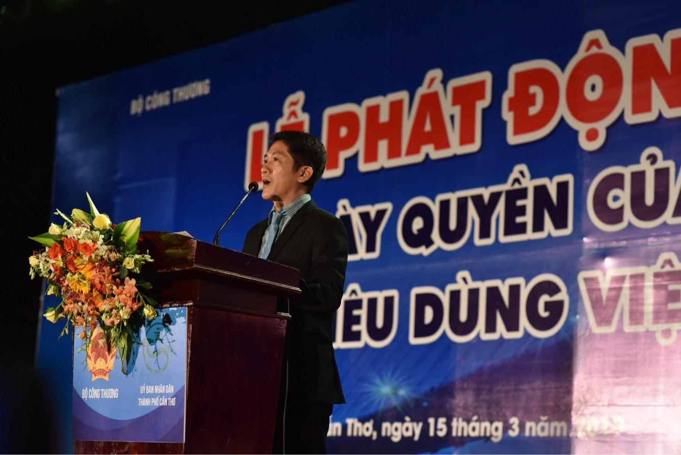 Ông Huỳnh Thiên Triều, Giám Đốc Điều Hành Công ty Amway Việt Nam, phát biểu tại Lễ phát động Ngày Quyền của Người tiêu dùng Việt Nam năm 2019