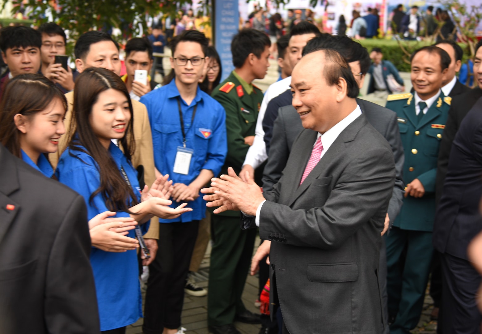 Thủ tướng Chính phủ Nguyễn Xuân Phúc đã thăm Hội trại Đoàn Thanh niên tại Hội Báo toàn quốc 2019
