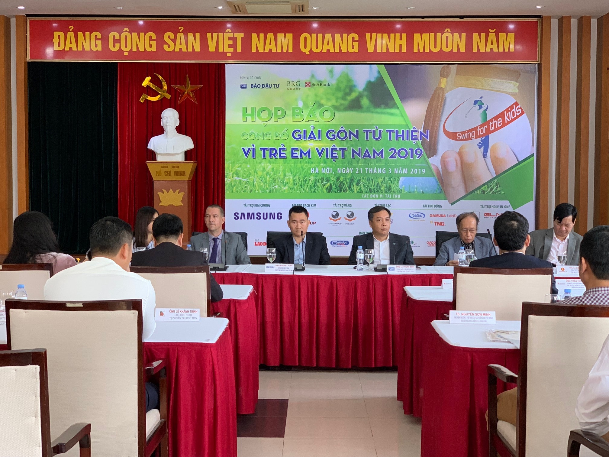 Quang cảnh buổi họp báo về giải đấu. Ảnh: Hữu Phương
