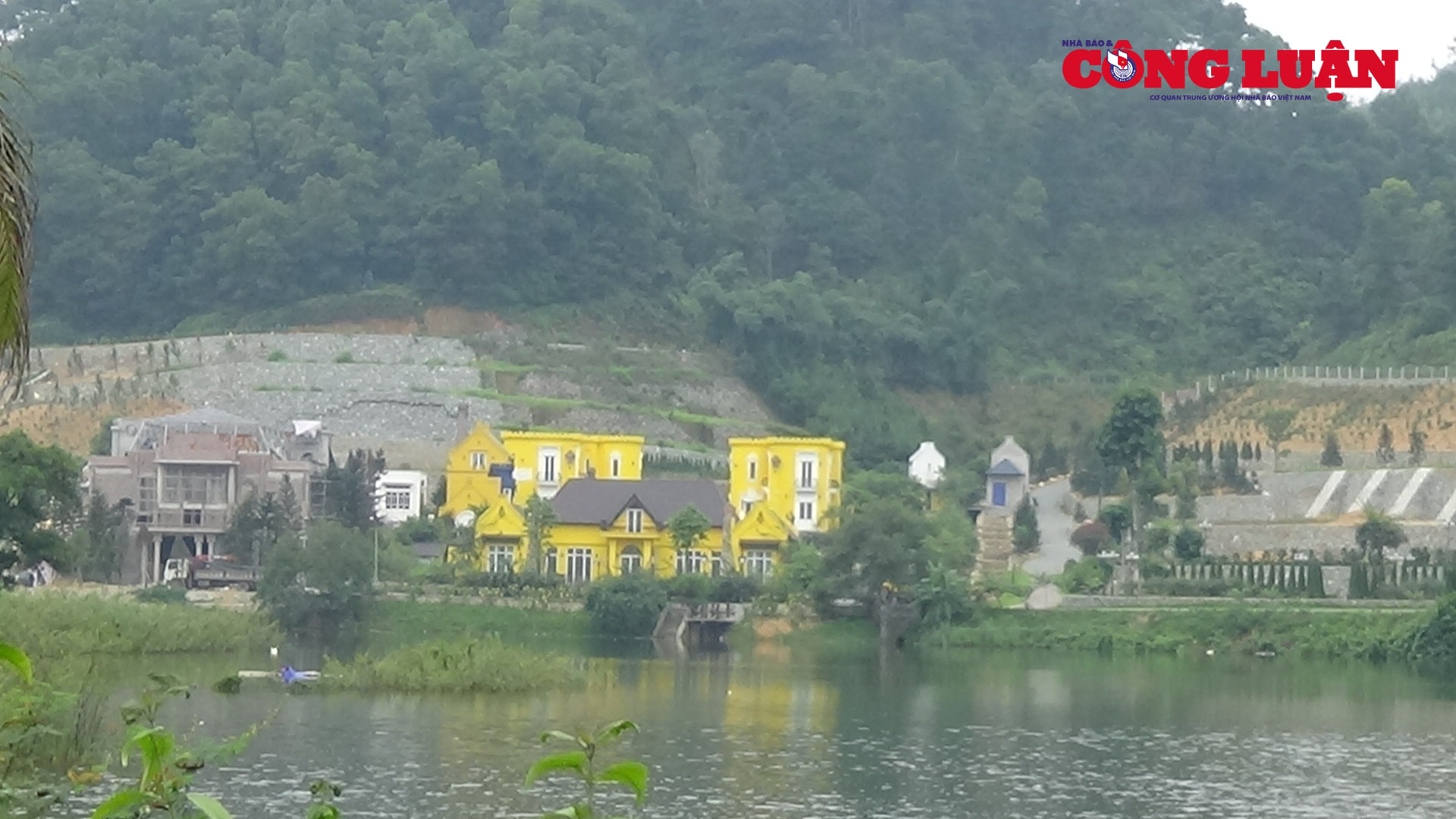 Siêu tổ hợp biệt thự, lâu đài mang tên Hoàng Lê Gia Garden tại ven hồ Đồng Đò, thôn Minh Tân, xã Minh Trí, Sóc Sơn.