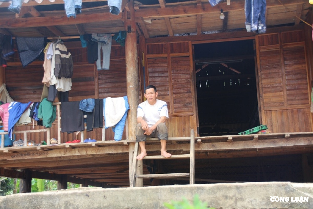 Trưởng bản Lạnh B, Lường Văn Chương: