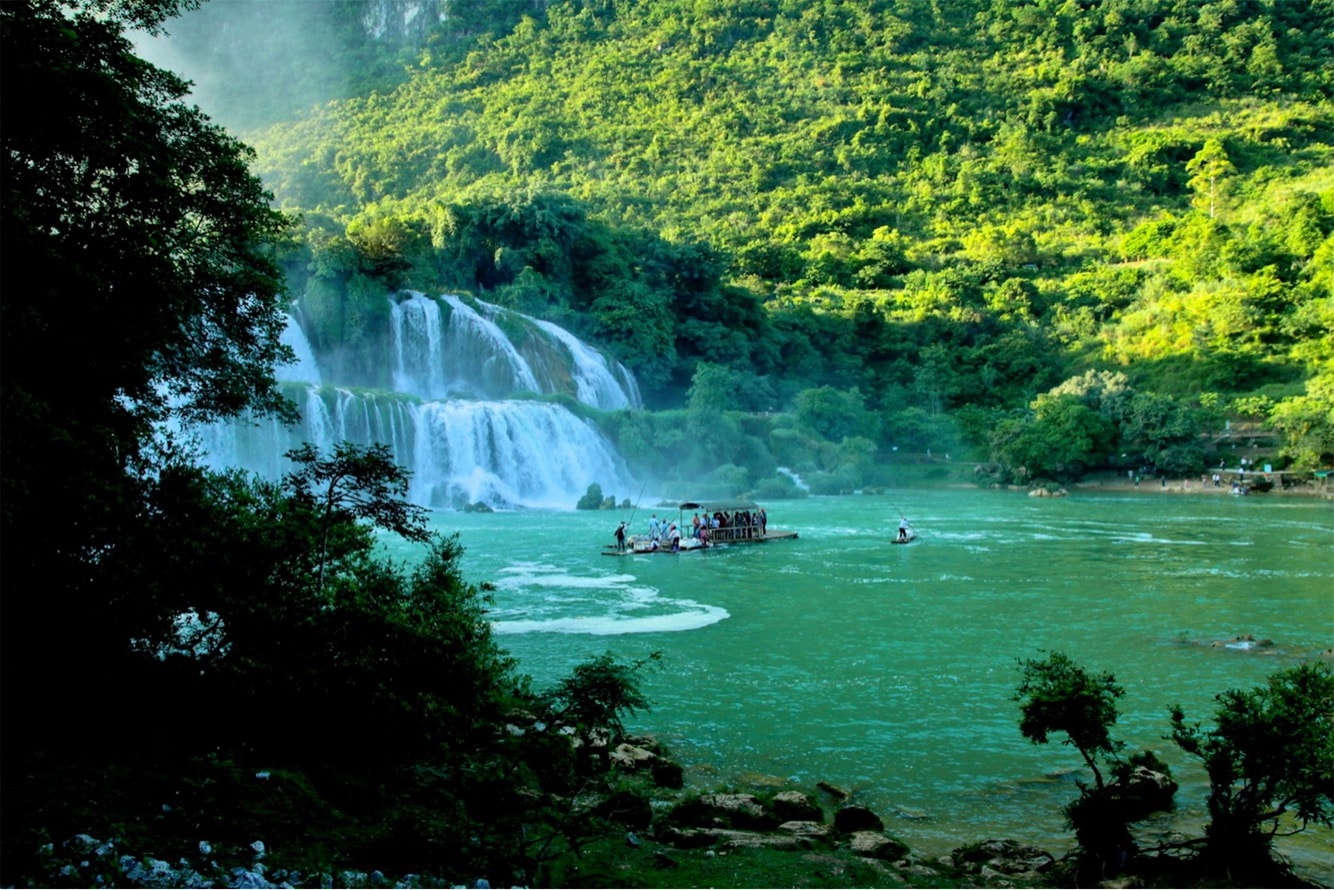 Non nước hữu tình tại Vườn quốc gia Pù Mát