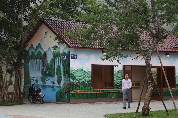 Nhà vệ sinh 5 sao theo tiêu chuẩn của Bộ Văn hóa. Ảnh: Ngô Hùng