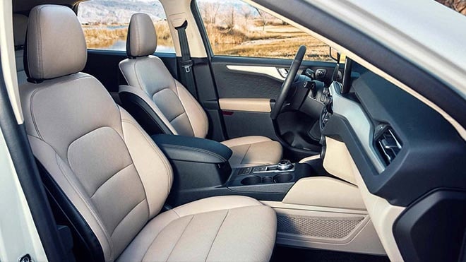 Nội thất Ford Escape 2020.