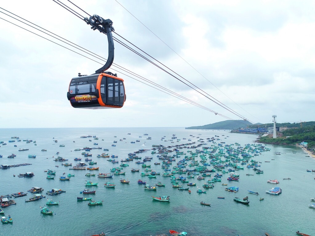 Hàng nghìn du khách muốn đến Nam đảo Ngọc trải nghiệm cáp treo Hòn Thơm dài nhất thế giới