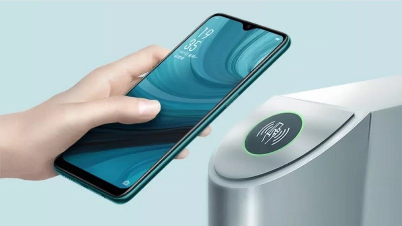 OPPO A7n màn hình giọt nước, trang bị chip Helio P35 kết hợp, RAM 4 GB.