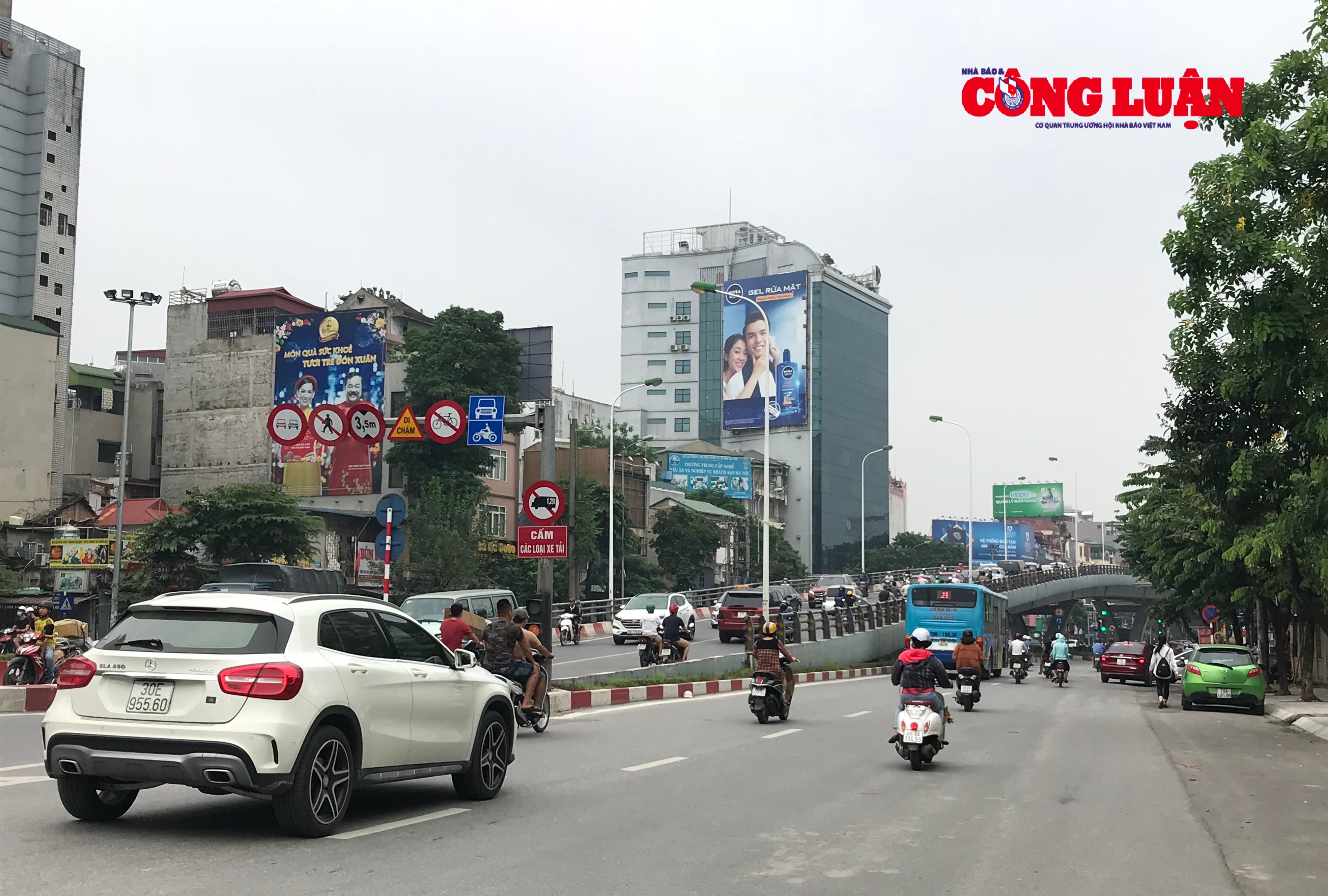 Sở GTVT Hà Nội sẽ bổ sung biển cấm ô tô trên nhiều tuyến đường