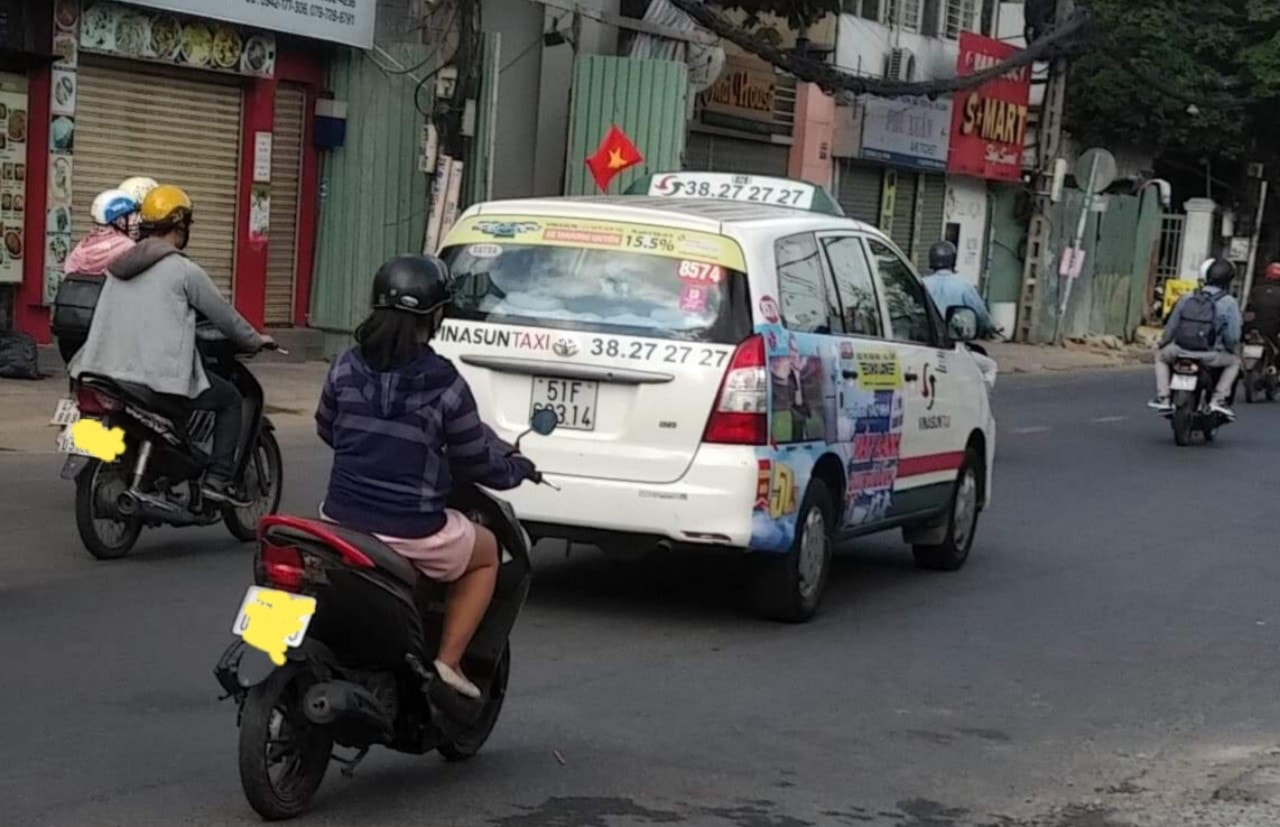 Chiếc taxi