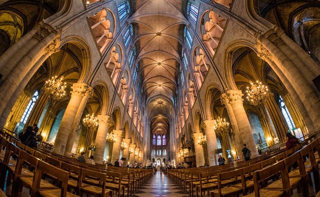 nha-tho-duc-ba-paris-noi-that