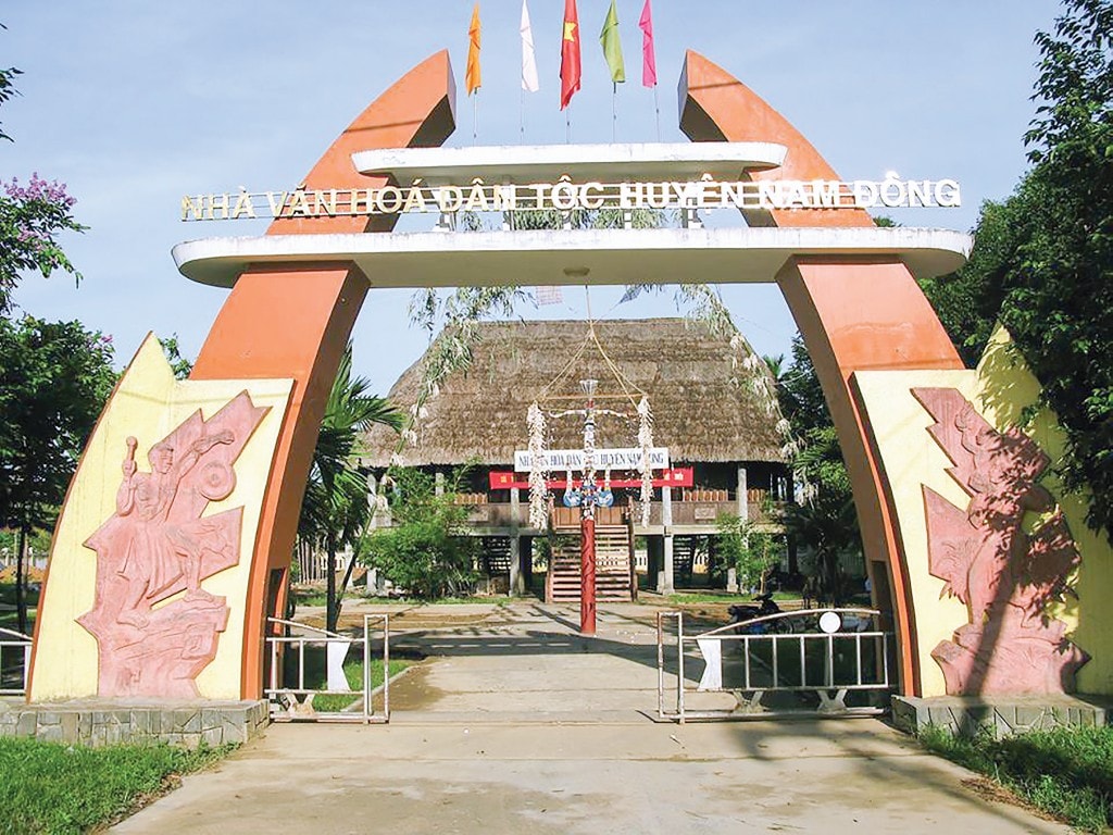 Nhà văn hóa dân tộc huyện Nam Đông.