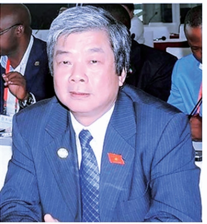 Ông Hà Minh Huệ