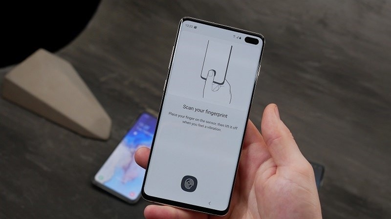 Cảm biến vân tay trên Galaxy S10