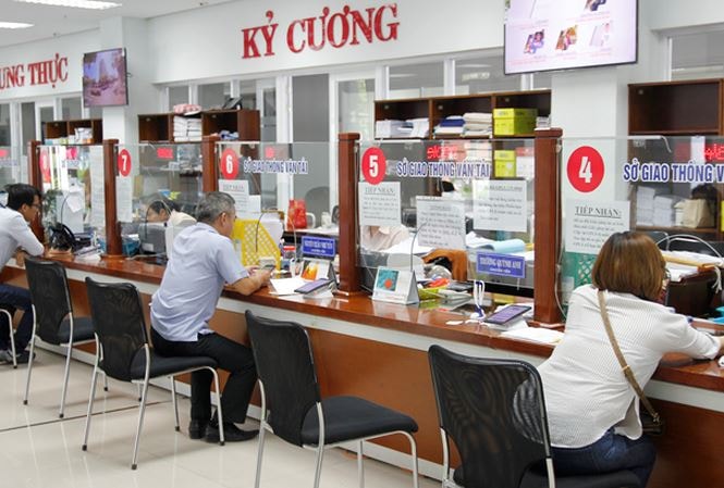 Xây dựng đội ngũ cán bộ, công chức vững vàng về chính trị, tư tưởng, trong sáng về đạo đức, lối sống, thành thạo về chuyên môn.. (Ảnh TL)