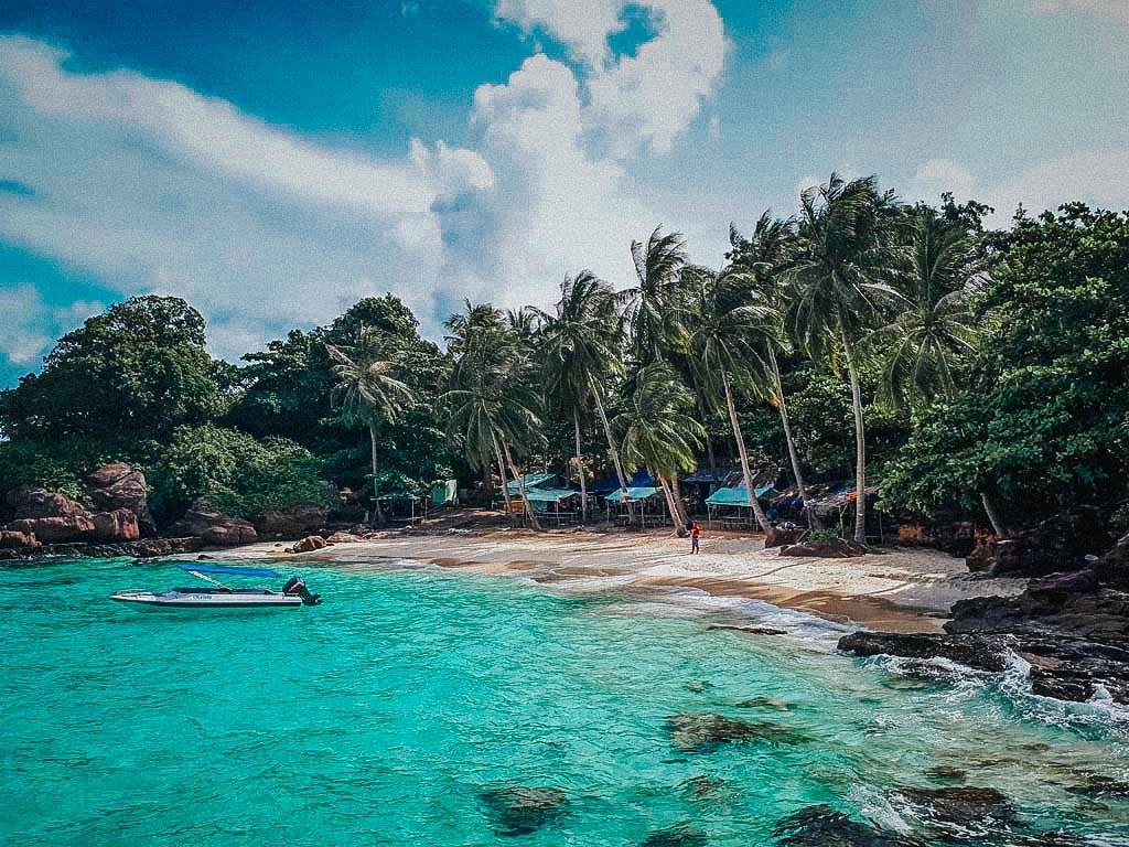 Biển Phú Quốc vào mùa hè