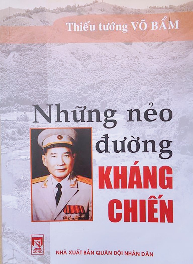 Hồi ký “Những nẻo đường kháng chiến” (Nhà xuất bản Quân đội nhân dân, 2006) của Thiếu tướng Võ Bẩm.