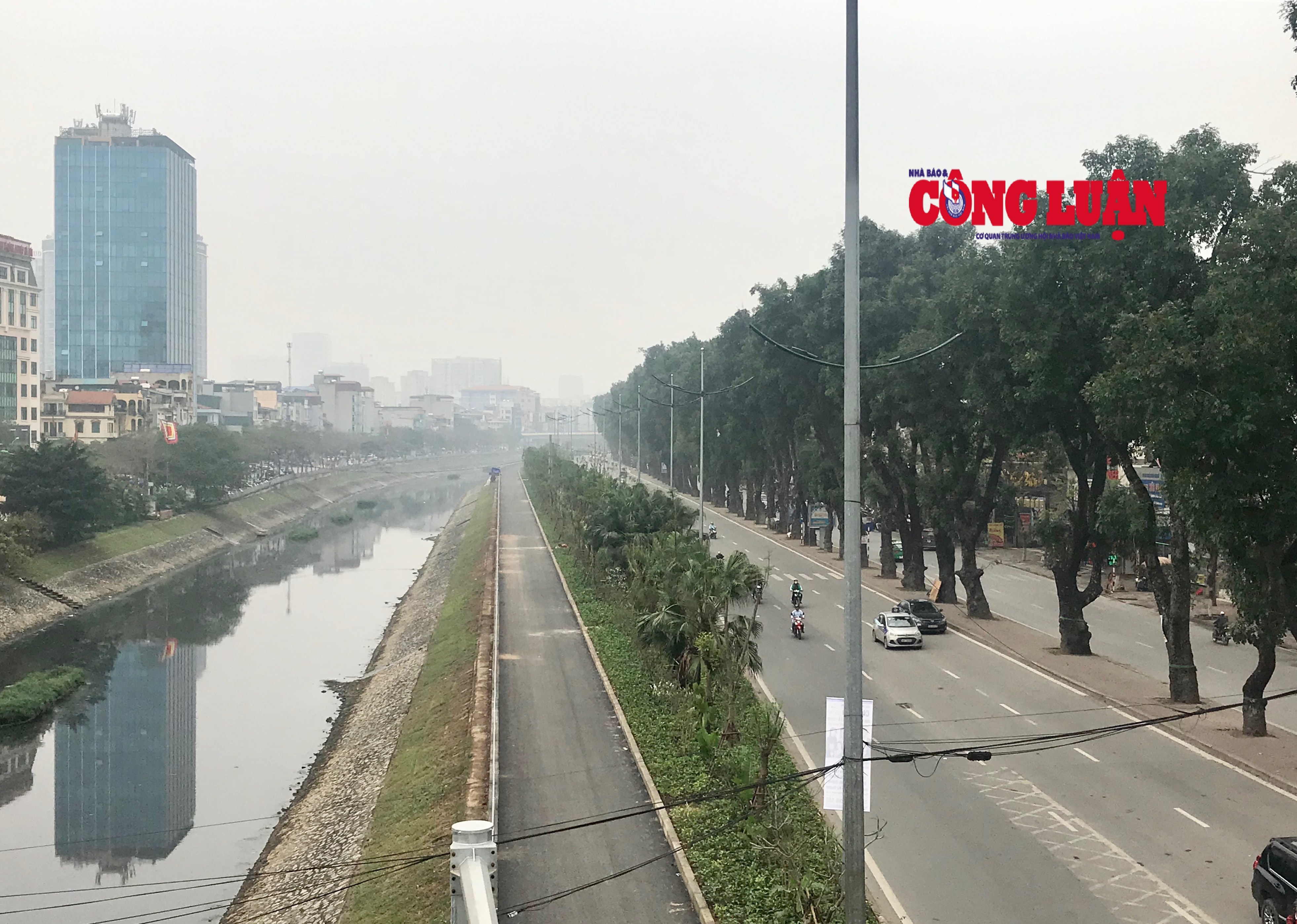 Đường Láng thông thoáng, giảm ùn tắc sau khi được mở rộng