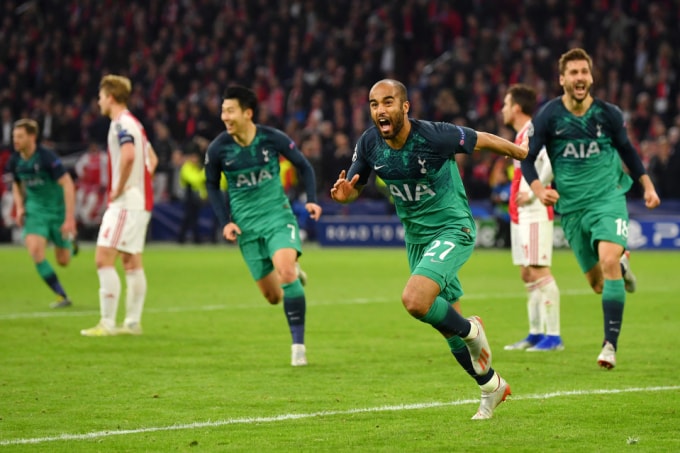 Lucas Moura sắm vai người hùng khi lập cú hat-trick giúp Tottenham ngược dòng trước Ajax. Ảnh: Getty