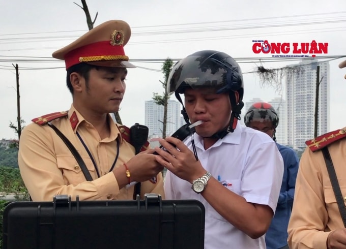 Tăng cường kiểm tra, xử lý nghiêm những lái xe vi phạm sử dụng rượu bia, chất ma túy tham gia giao thông