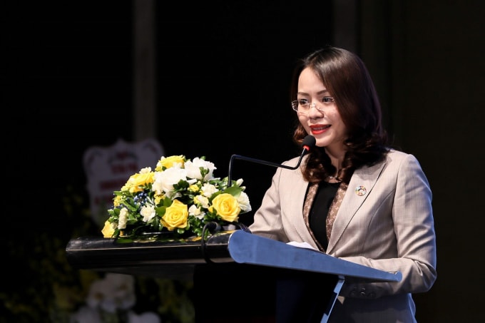Phó Chủ tịch HĐQT Tập đoàn FLC Hương Trần Kiều Dung phát biểu tại Hội nghị thượng đỉnh kinh doanh Việt Nam - Thụy Điển