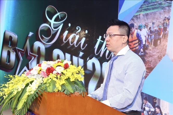 Ông Lê Quốc Minh, Phó Tổng giám đốc TTXVN phát biểu tại Lễ Trao giải.