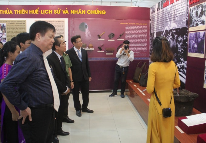 Triển lãm “Họ Hồ ở miền Tây Thừa Thiên Huế - Lịch sử và Nhân chứng”.
