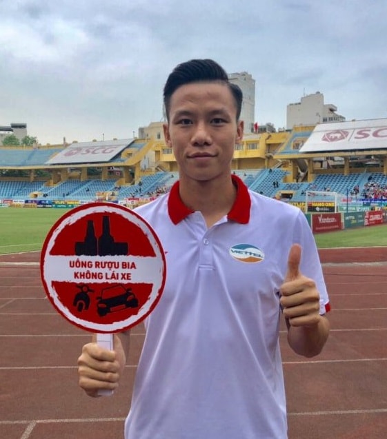 Tuyển thủ Quế Ngọc Hải và nhiều cầu thủ Việt Nam sẽ tích cực tham gia hoạt động cộng đồng đầy ý nghĩa là tuyên truyền hành động