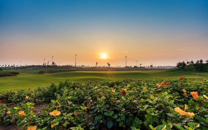 Đại sứ nước Anh bất ngờ trước vẻ đẹp của FLC Sam Son Golf Links – sân golf được bình chọn là sân golf hàng đầu Việt Nam 2018