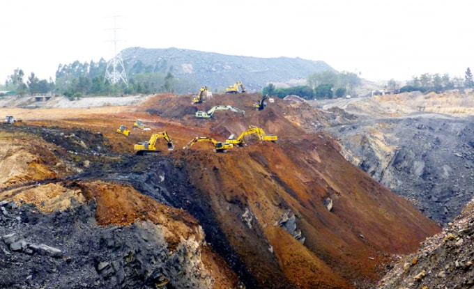 Phó Thủ tướng Thường trực chính phủ yêu cầu Quảng Ninh tăng cường quản lý hoạt động vận chuyển khoáng sản đá trên địa bàn tỉnh. Ảnh minh họa.