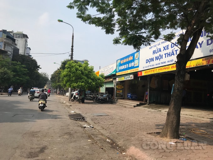 Lều lán nhếch nhác mọc lên tràn lan dọc đường Võ Thị Sáu