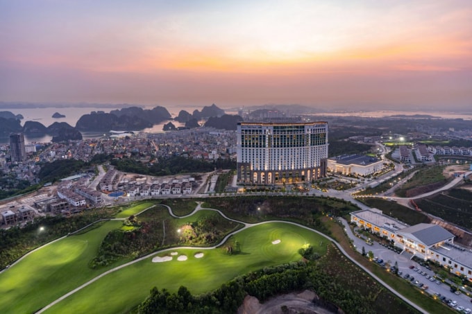 Quần thể FLC Hạ Long