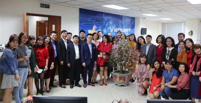 Ban lãnh đạo TTXVN với Tập thể báo điện tử Vietnamplus.