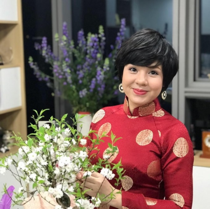 Nhà báo Diễm Quỳnh.