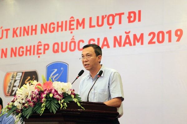 Phó Chủ tịch Thường trực VFF Trần Quốc Tuấn phát biểu tại Hội nghị. Ảnh: VFF