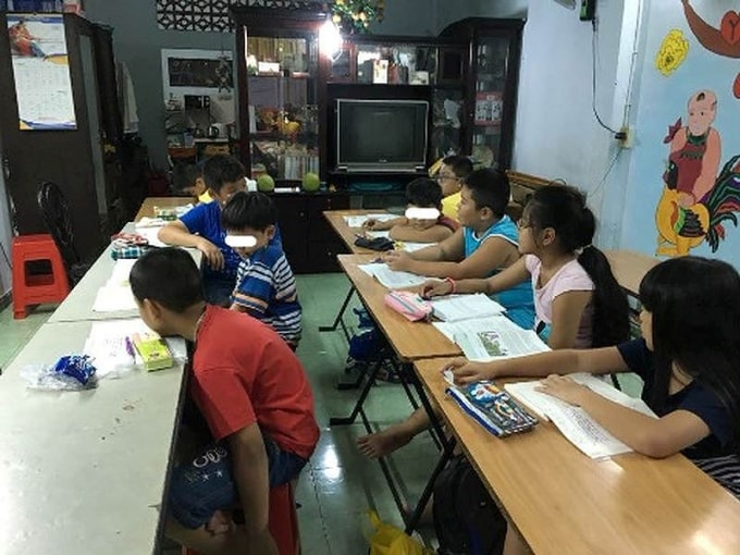 Hình ảnh một lớp học thêm hè tại nhà của giáo viên (Ảnh: P.L)