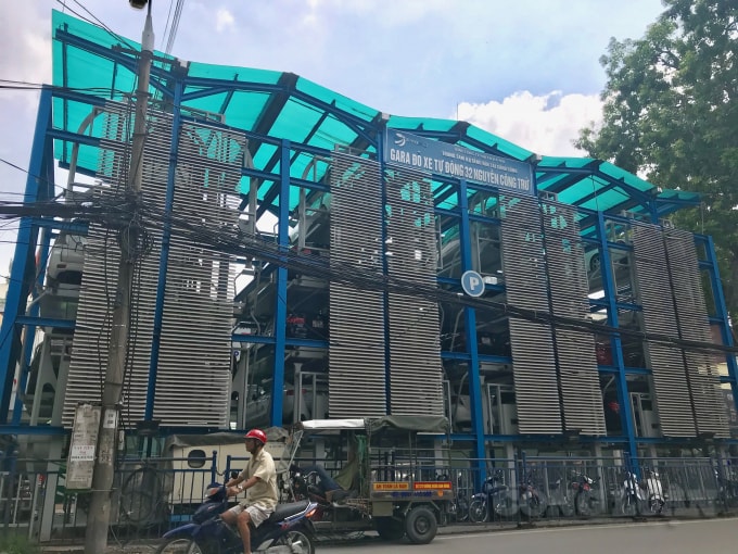 Khuyến khích cá nhân, tổ chức đầu tư xây dựng bãi đỗ xe ngầm và cao tầng tại 4 quận nội thành Hà Nội