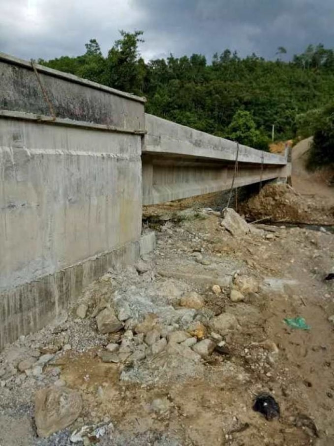 Việc BQLDA3 lựa chọn nhà thầu thiếu kinh nghiệm thi công đã gây bức xúc cho người dân địa phương.