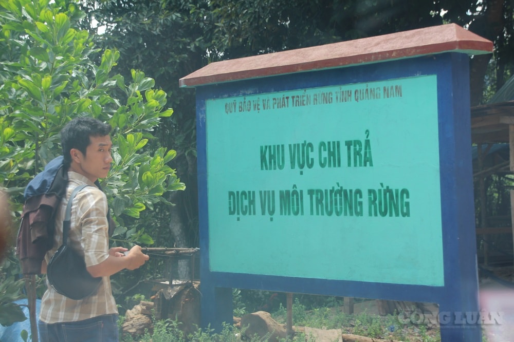 Cộng đồng dân cư sống dựa vào rừng đóng vai trò quan trọng trong việc phát triển và bảo vệ rừng. (Ảnh: P.V)