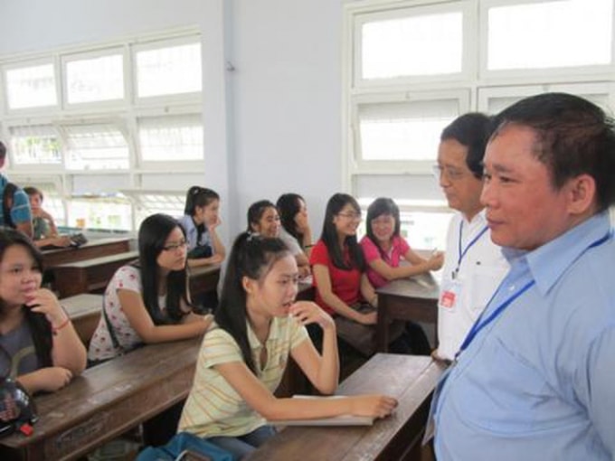Thanh tra, kiểm tra xét tuyển đại học, cao đẳng 2019: Tuyệt đối không chọn người thân của thí sinh. Ảnh: baomoi.com