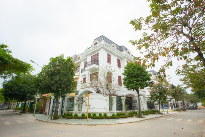 Các tiểu khu tại dự án đã dần được lấp đầy, bên cạnh đó hạ tầng cơ sở đi kèm cũng phát triển đồng bộ.